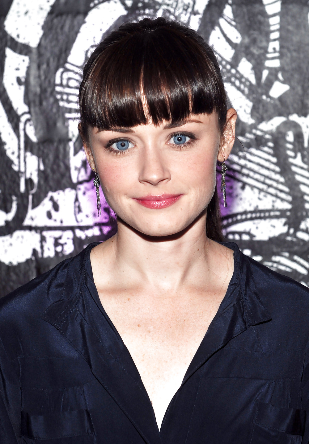 Alexis Bledel
 #24049612