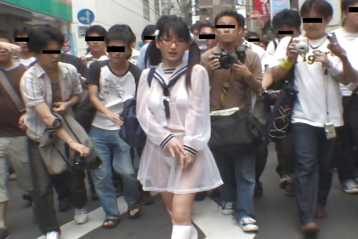 Japanisches Modell Sex In Der Öffentlichkeit #33932580