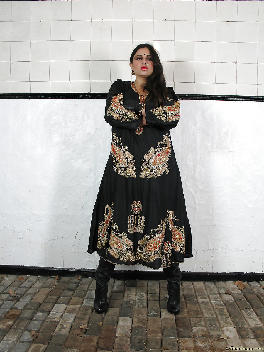 Dama sharimara raj
 #41038317