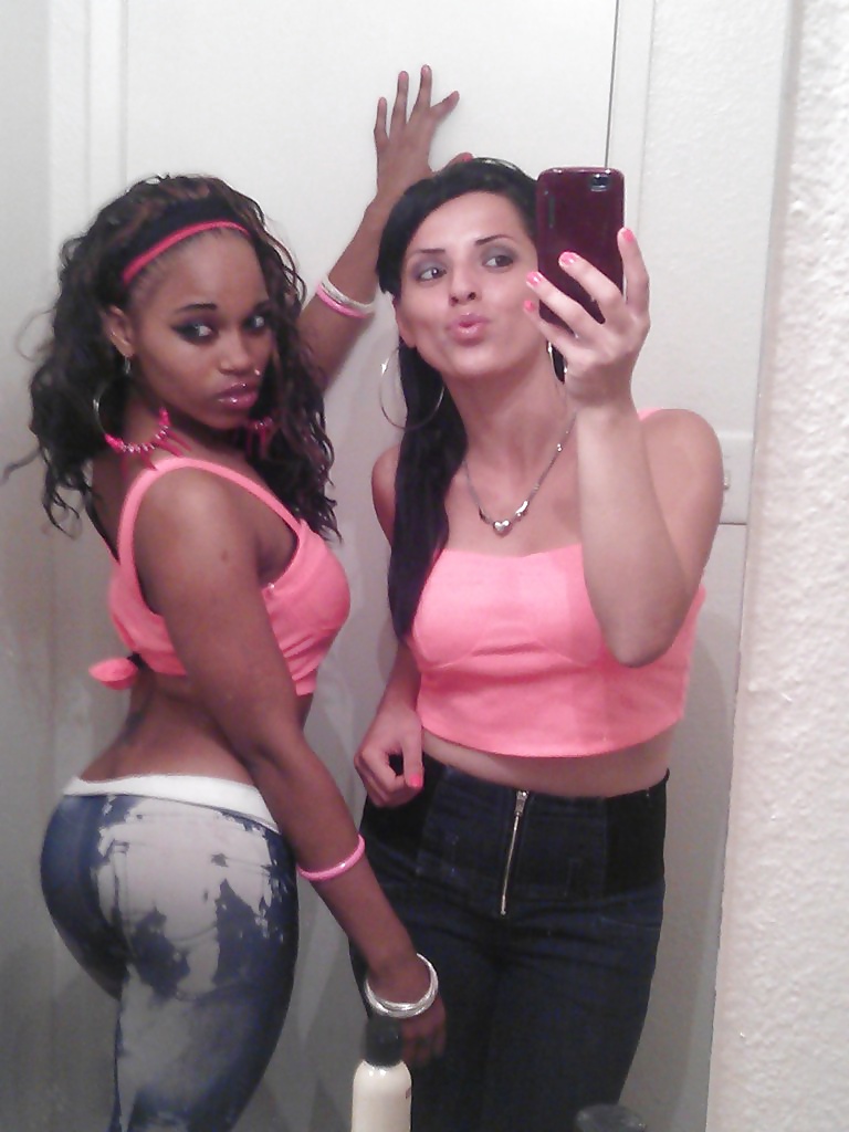 Rhodecia 
 #34429682