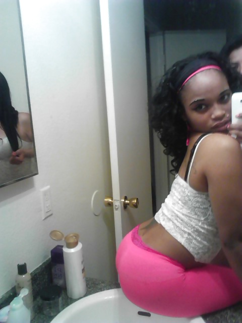 Rhodecia 
 #34429710