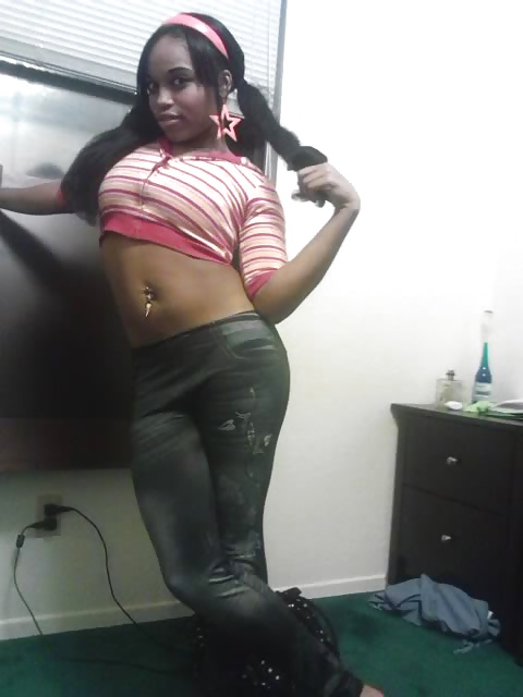 Rhodecia 
 #34429739