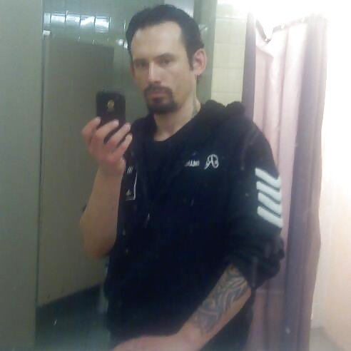 Selfies
 #33737138