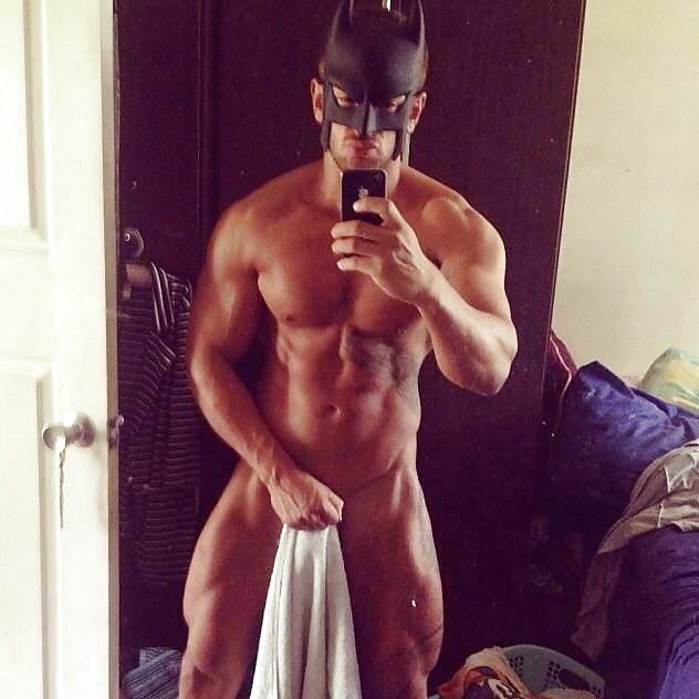 Amigos que me mandan fotos.
 #29534935