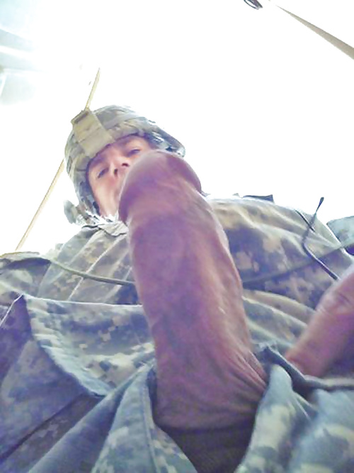 Amigos que me mandan fotos.
 #29535192