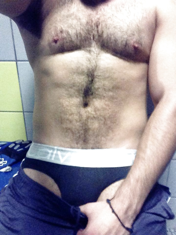 グアポ
 #32084793