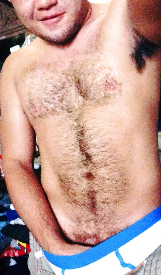 グアポ
 #32084802