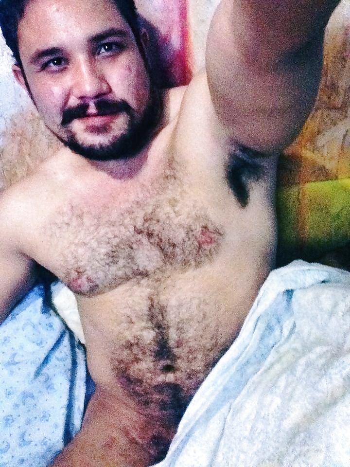 グアポ
 #32084804