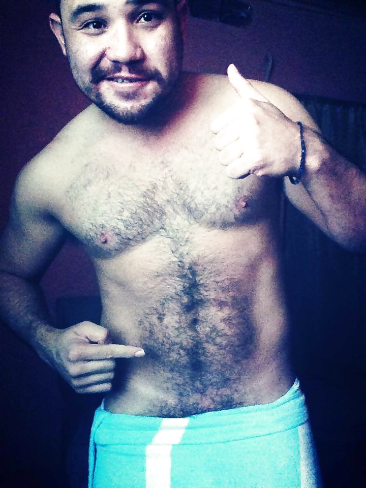 グアポ
 #32084814