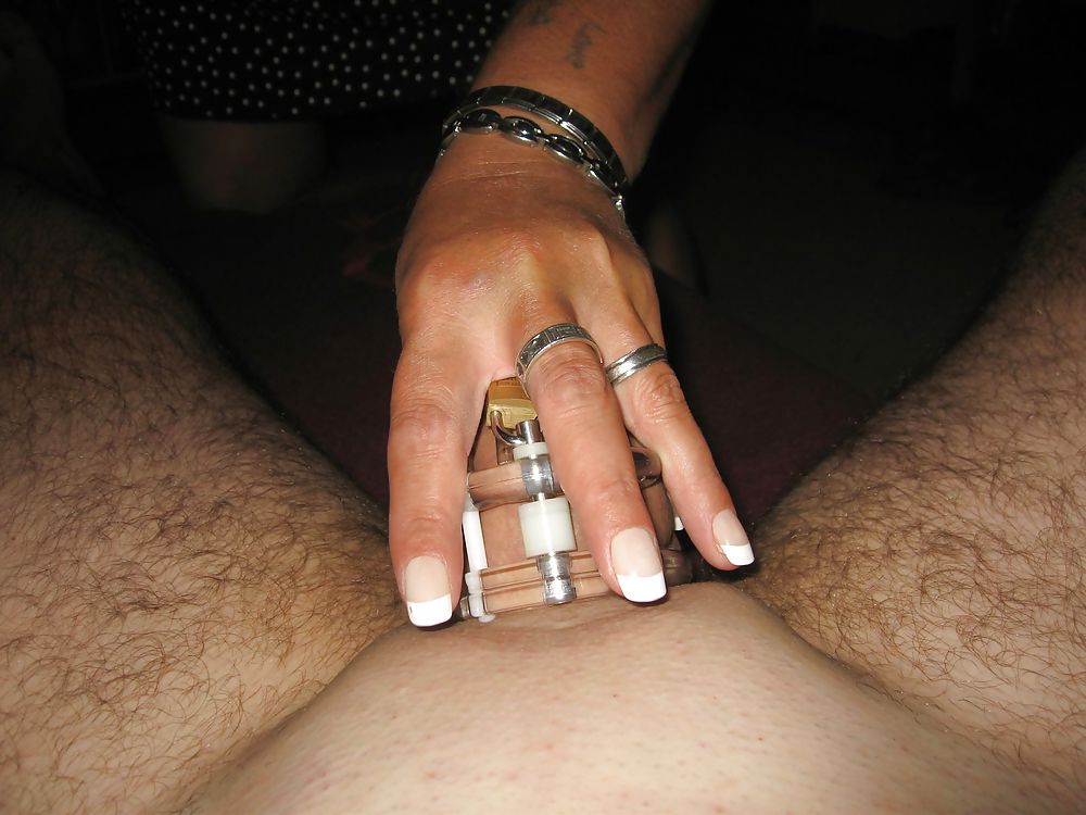 Keuschhaltung durch Herrin - Chastity with Mistress #36559242