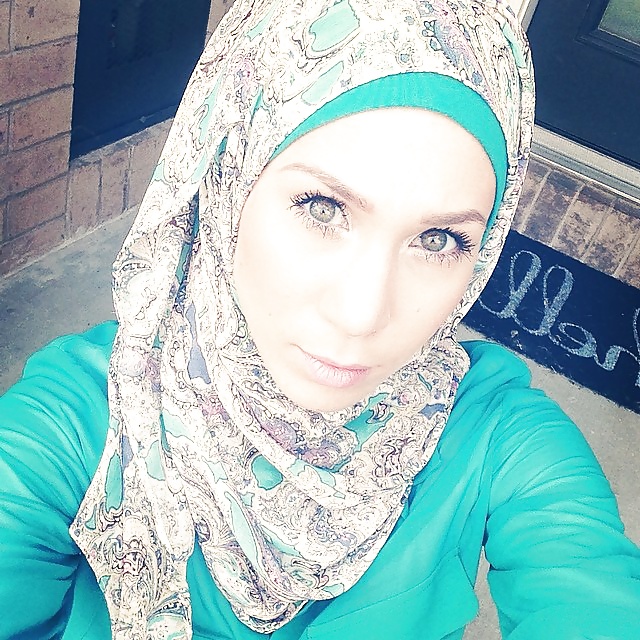 Ragazza hijabi sexy - lei è vergine ...
 #33031784