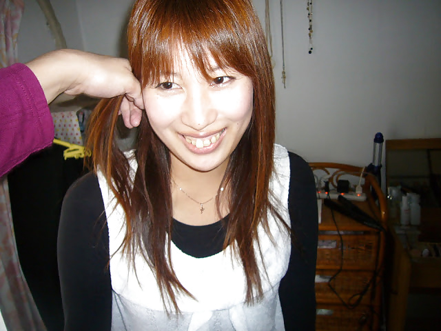 Se filtran las fotos privadas de la esposa japonesa miki
 #24790126