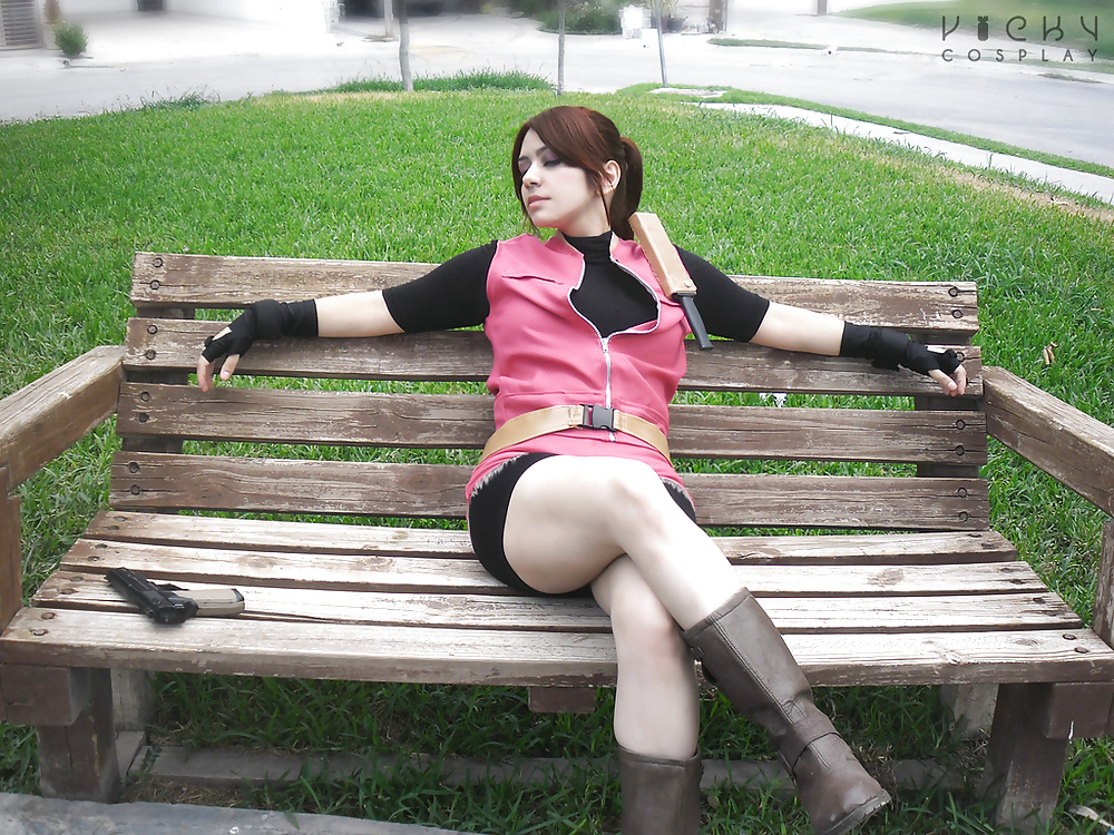 Claire redfield cosplay vicky martinez
 #27566418
