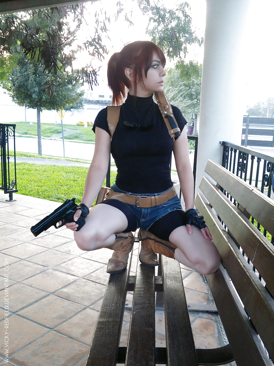 Claire redfield cosplay vicky martinez
 #27566534