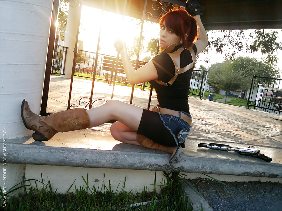 Claire redfield cosplay vicky martinez
 #27566543