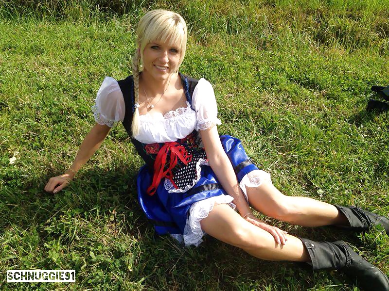 ドイツの金髪美女はSomeeを求めているbbc
 #40191133