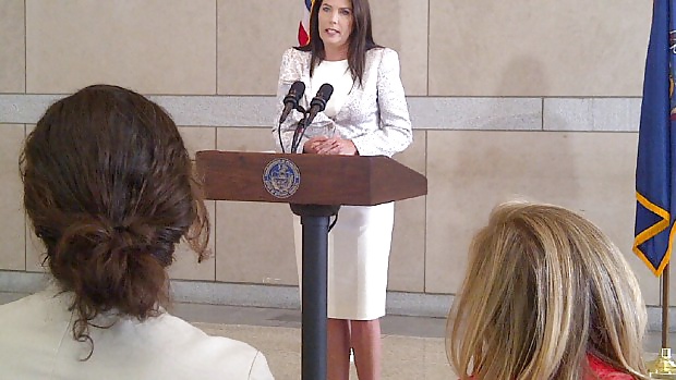 Per i ragazzi di Philadelphia - chi altro si masturba su Kathleen Kane?
 #25287153