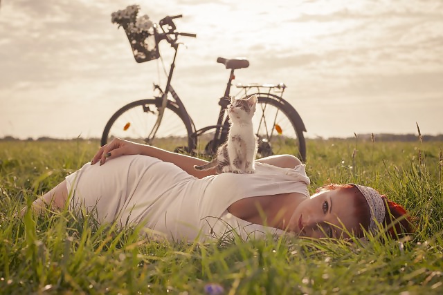 Chicas en bicicleta
 #31527876