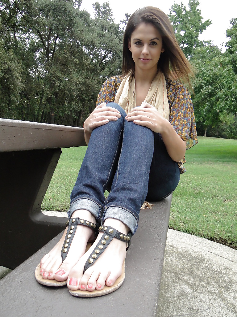 I love sandals
 #36329188