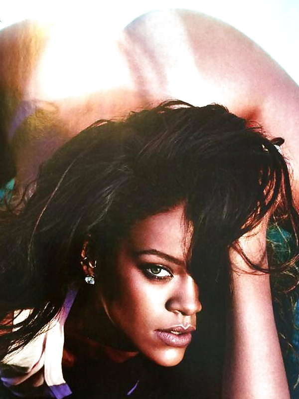 Rihanna lui magazine
 #26452262