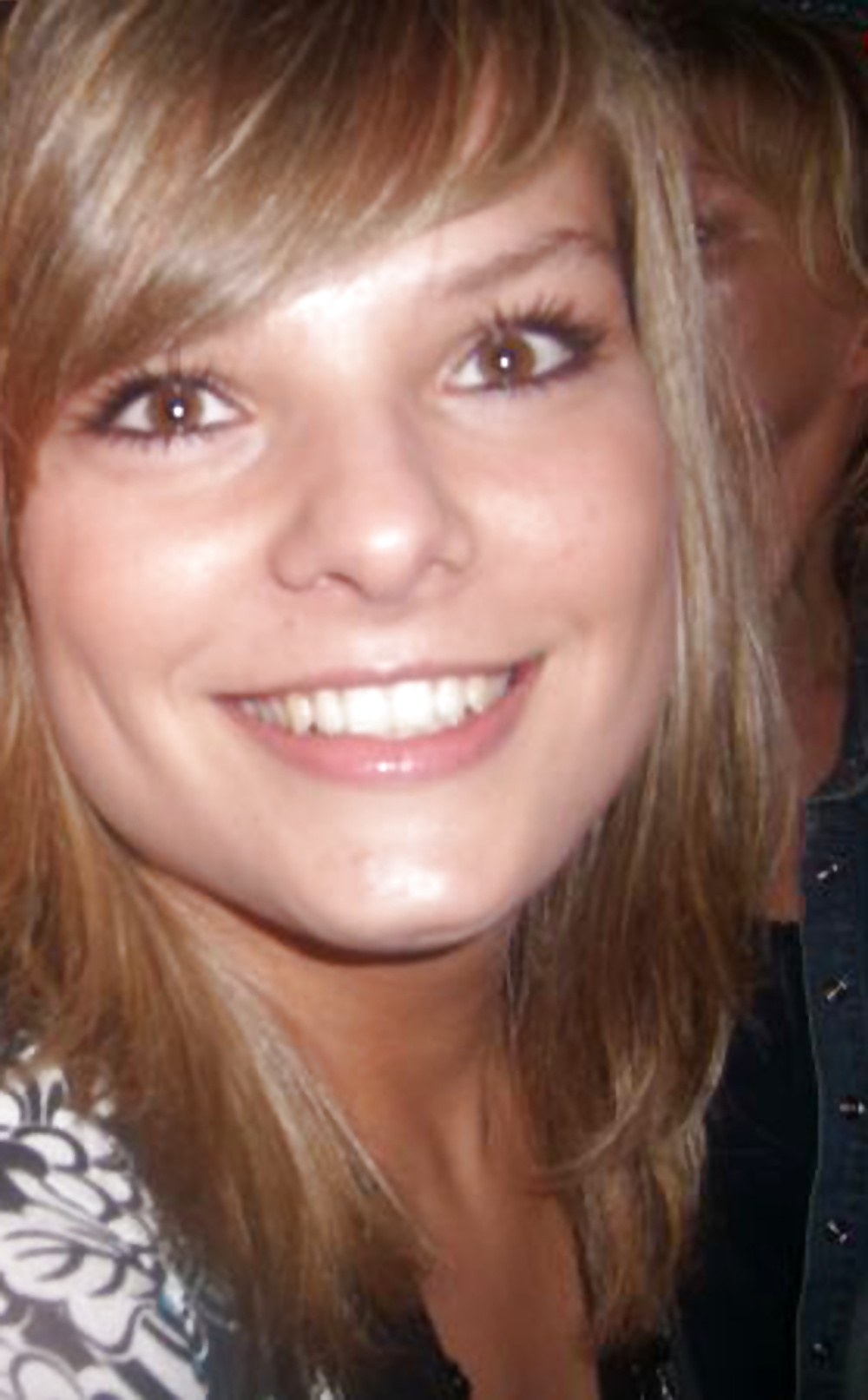 Blondine Wird Eingecremt! #3 #28705239