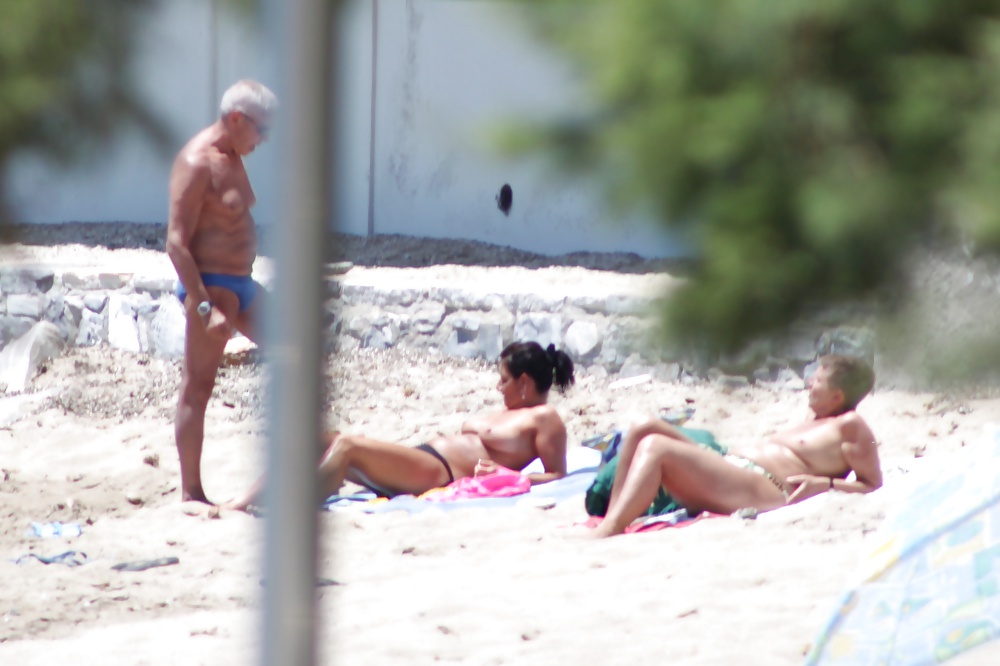 Oben-ohne-Strand In Naxos2 #28274930