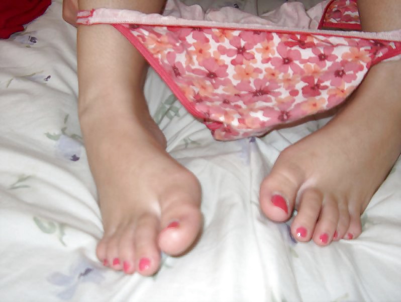 WIFE'S FEET Soles sucking toes socks painted toenails MILF #29546155