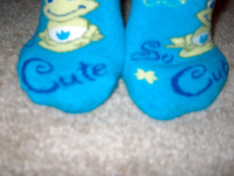 WIFE'S FEET Soles sucking toes socks painted toenails MILF #29546193