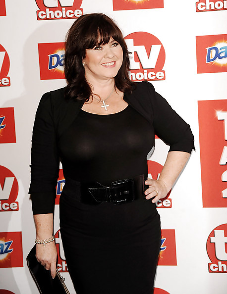 英国セレブの乳首 coleen nolan
 #24757250