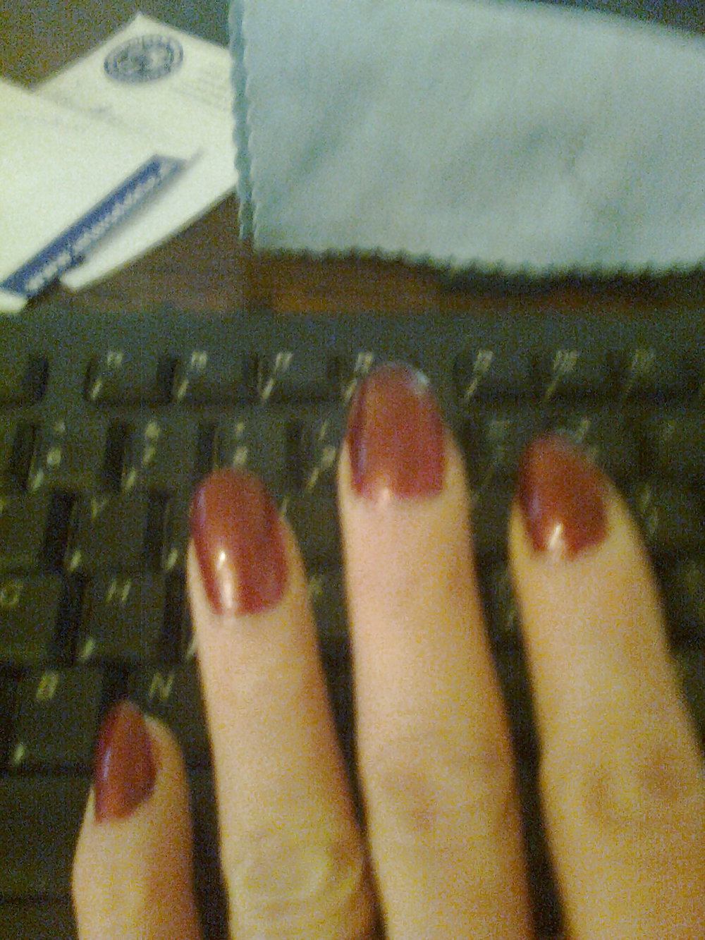 Mis uñas recién pintadas
 #35451194