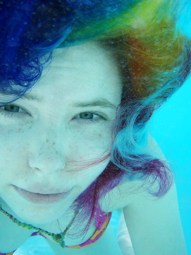 Unterwasser - Gesicht Underwater3 #39114143