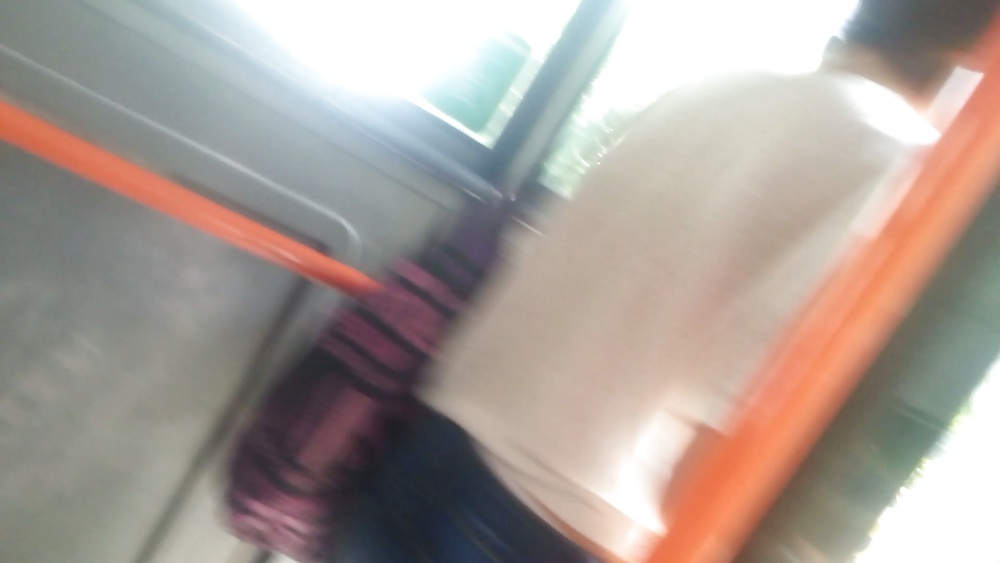 Spion Alt + Jung In Bus Rumänisch #34239595