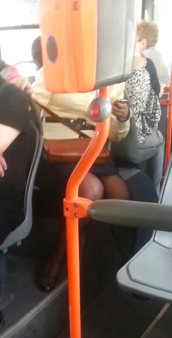 Spion Alt + Jung In Bus Rumänisch #34239608