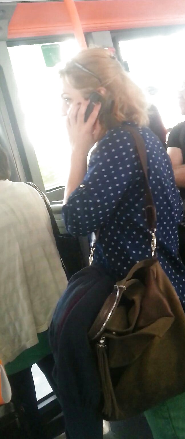 Spion Alt + Jung In Bus Rumänisch #34239620