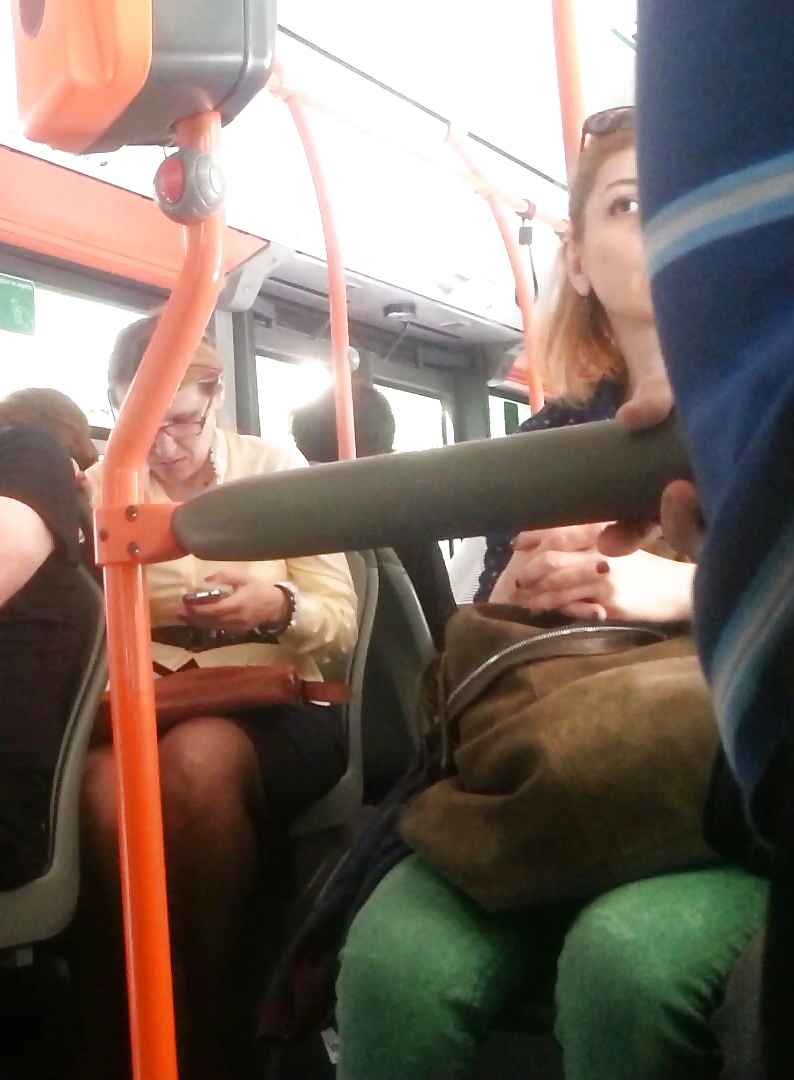 Spion Alt + Jung In Bus Rumänisch #34239630