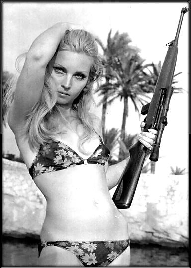 スナイパー
 #34244156