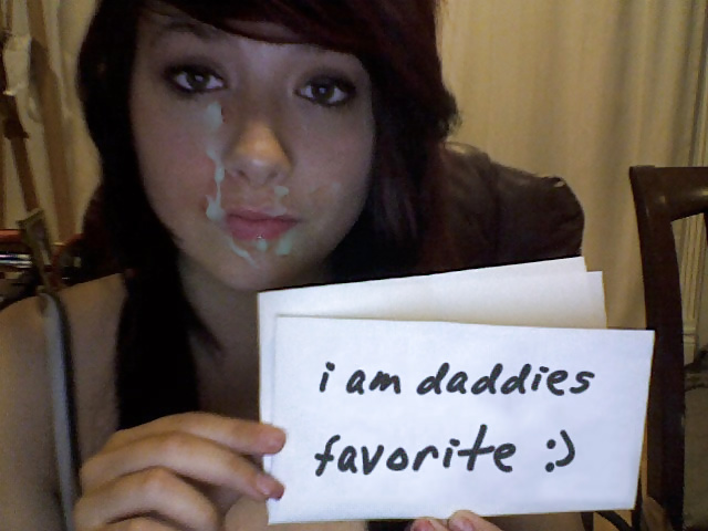 Schlampen Mit Zeichen Und Körper Schreiben #30735532