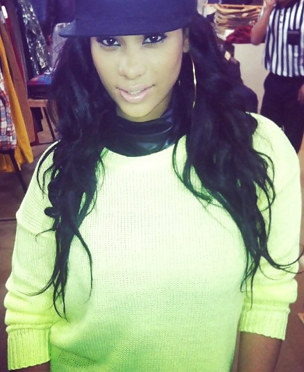 The postings of a random slut... #24365101