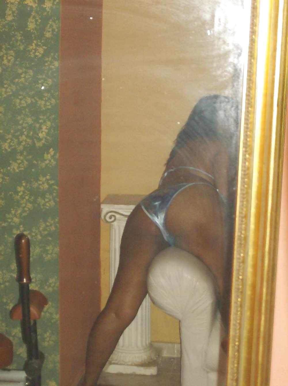 Una ragazza dominicana chiamata onexy r.
 #35469923