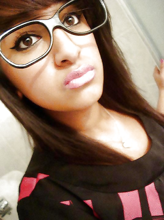 Ilford hoe meera #29308347