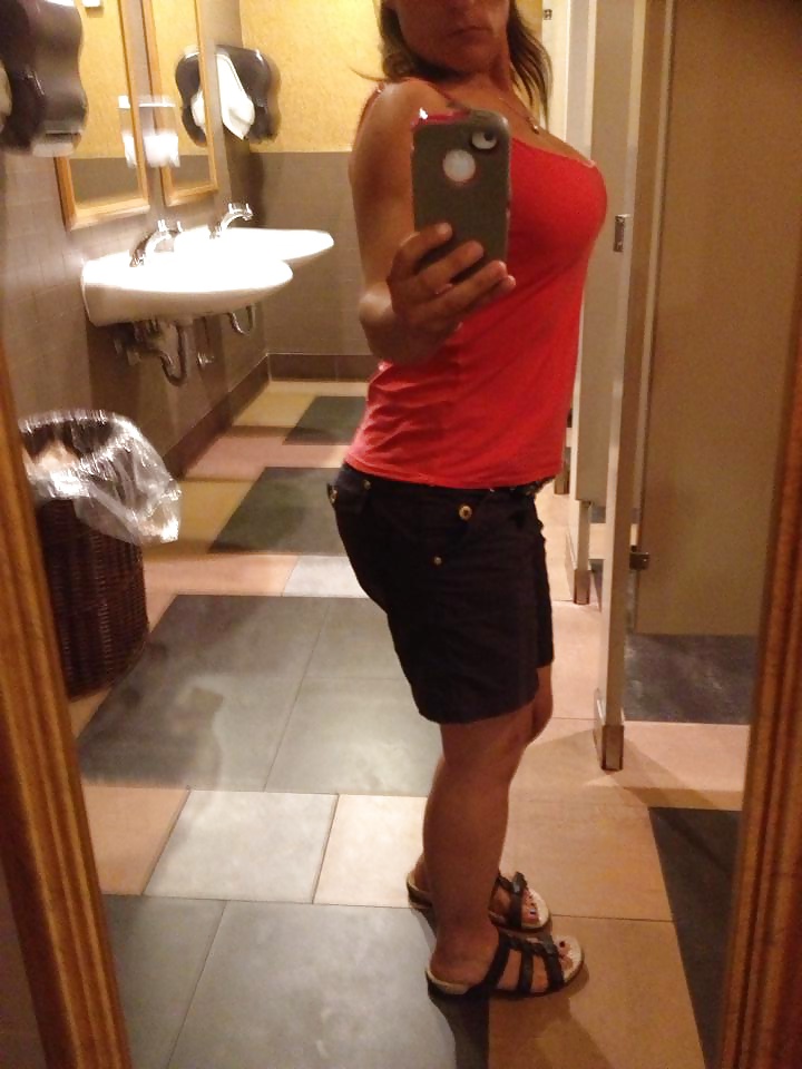 Ella acaba de mostrar su mejor parte
 #34870844