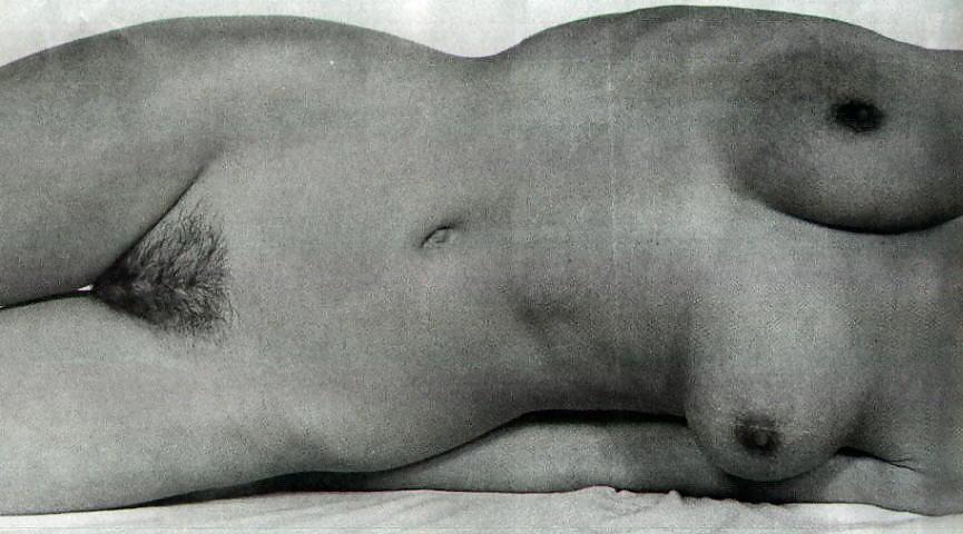 Geri halliwell - completo - tutti i set nudo
 #26252270