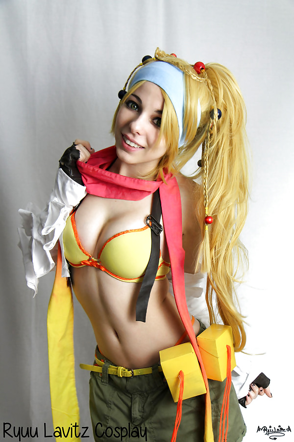 Cospay hottie ryuu - rikku serie final fantasy
 #40646264