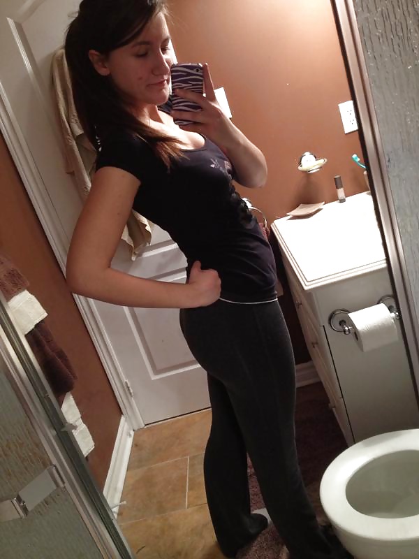 Selfies with some booty :) #24961394