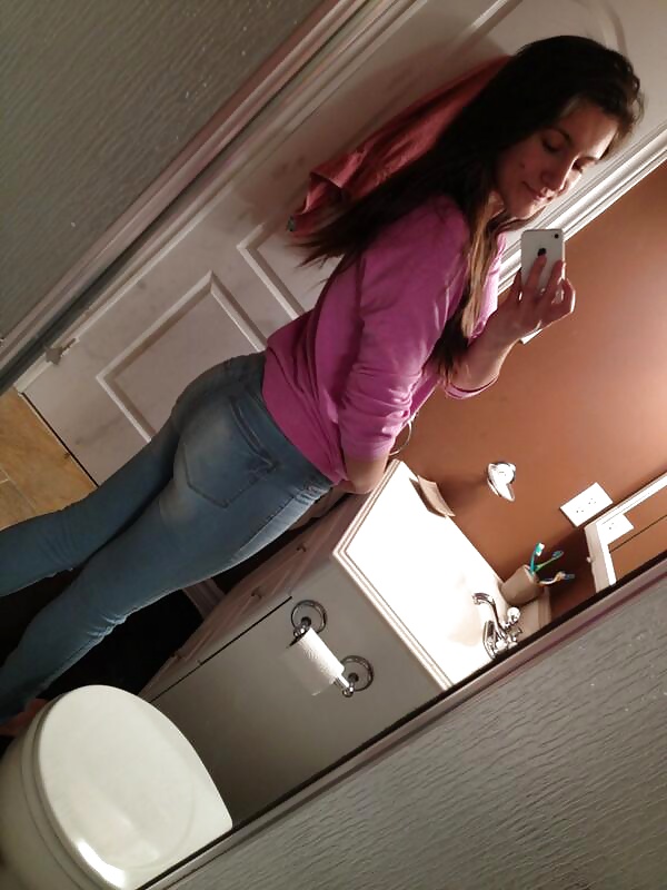 Selfies with some booty :) #24961458