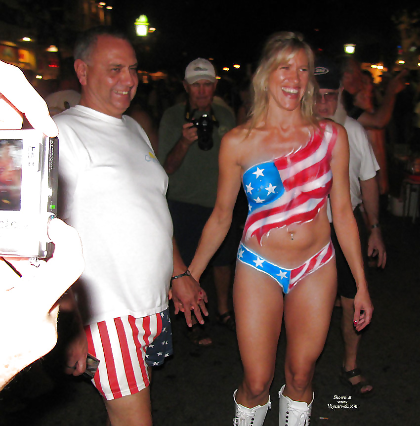 Milfs Get Them Oiut #27418346