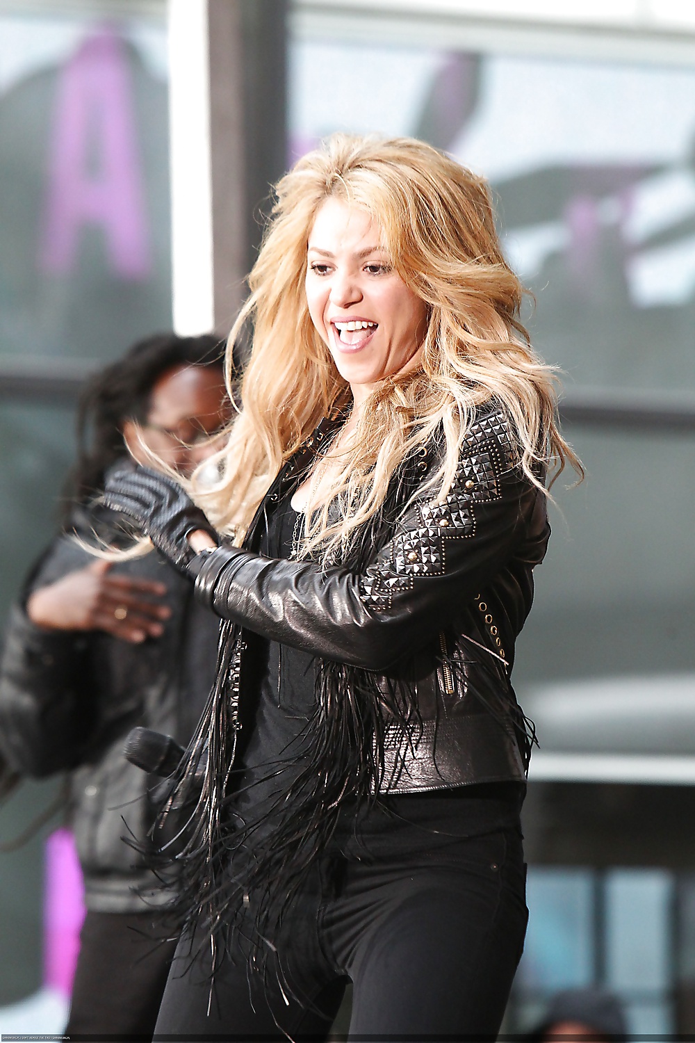 Shakira today show sexy!
 #33446966