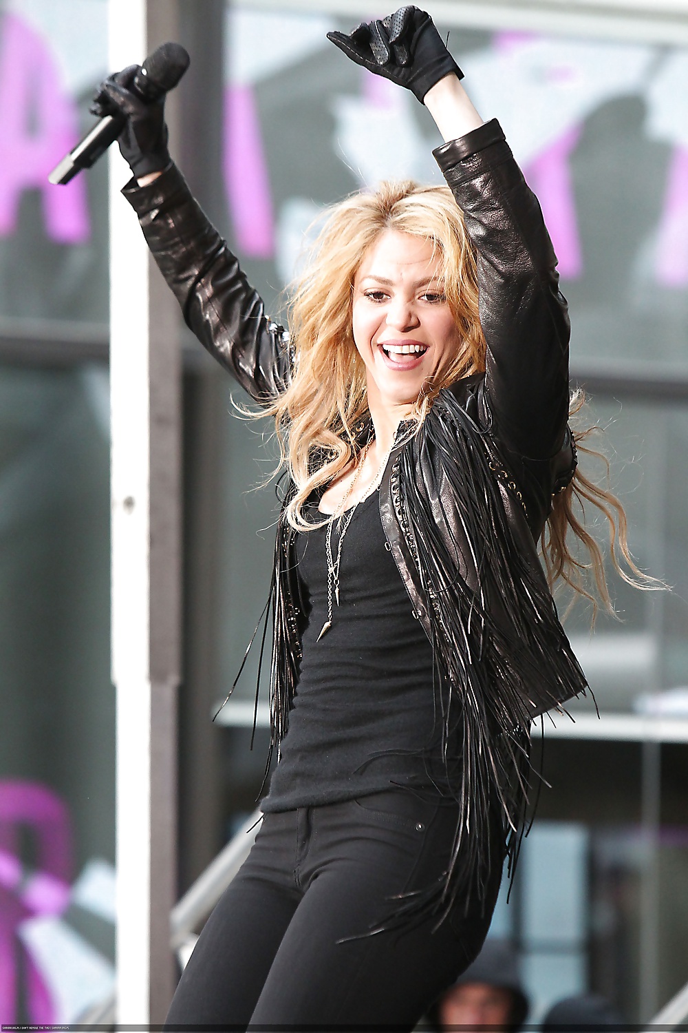 Shakira Today Show Sexy!! #33446972