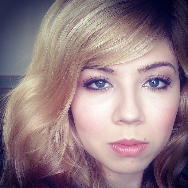 Jennette mccurdy
 #34310244