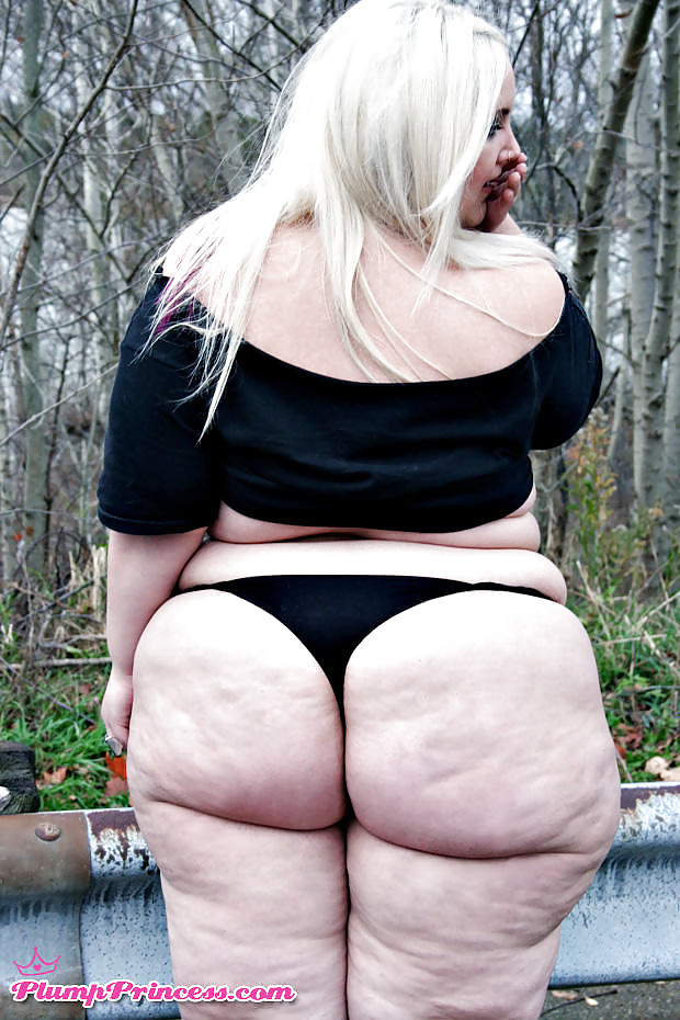 Bbw teasing
 #31243186